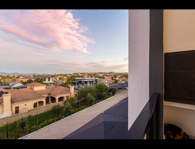 2 BEDROOM APARTMENT FOR SALE IN GROOT PHESANTEKRAAL ESTATE